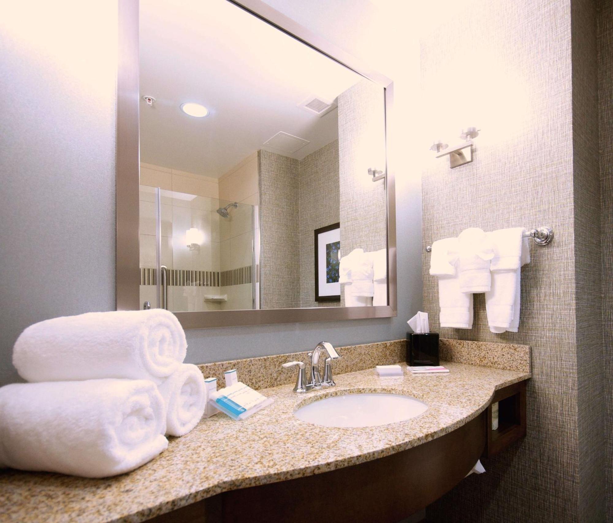 Hilton Garden Inn Hickory Exteriér fotografie