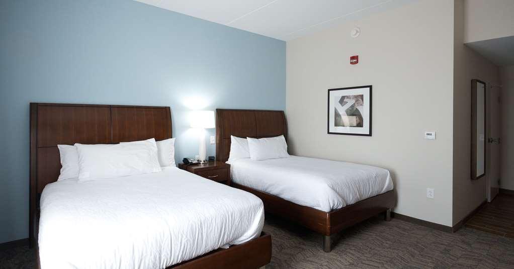 Hilton Garden Inn Hickory Pokoj fotografie