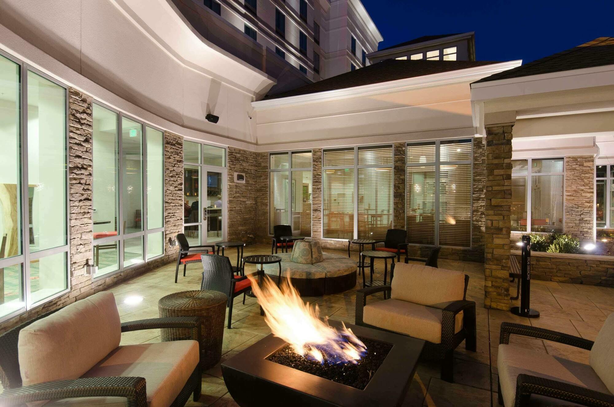 Hilton Garden Inn Hickory Exteriér fotografie